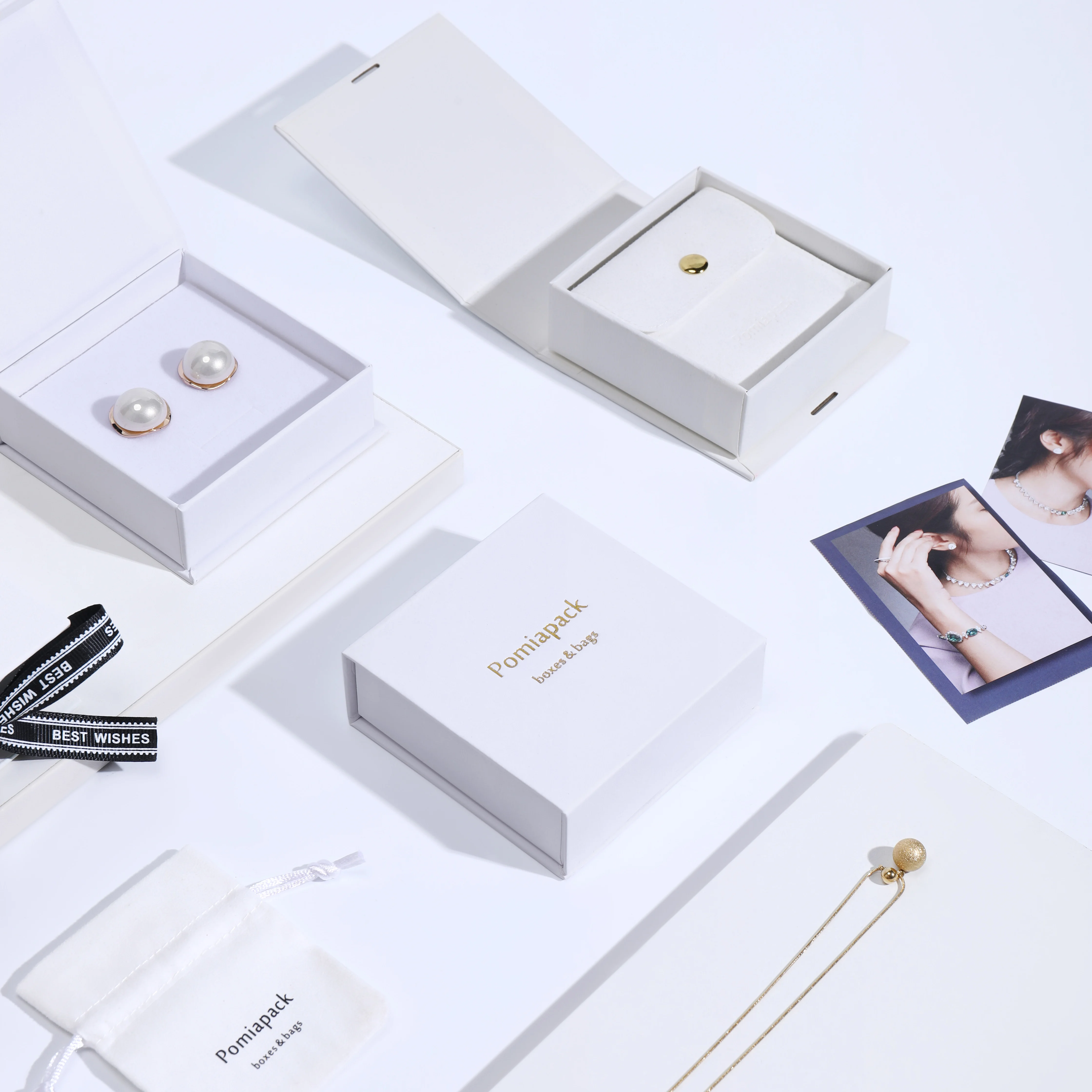 Custom Logo White Jewelry Gift Boxes Earring Ring Jewellery