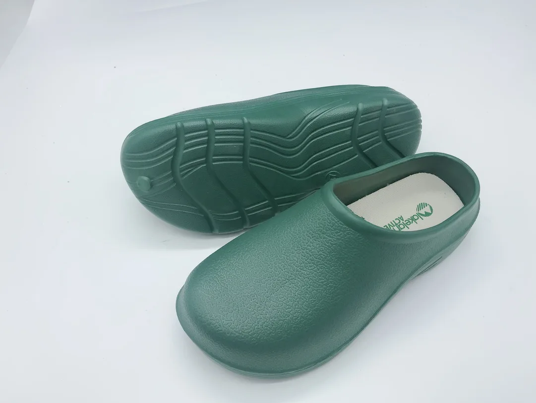 Hospital Medical Safety slippers Laboratory Safety Shoes Anti-slippery Operating Room Shoes Kitchen Work EVA Safety Slipper