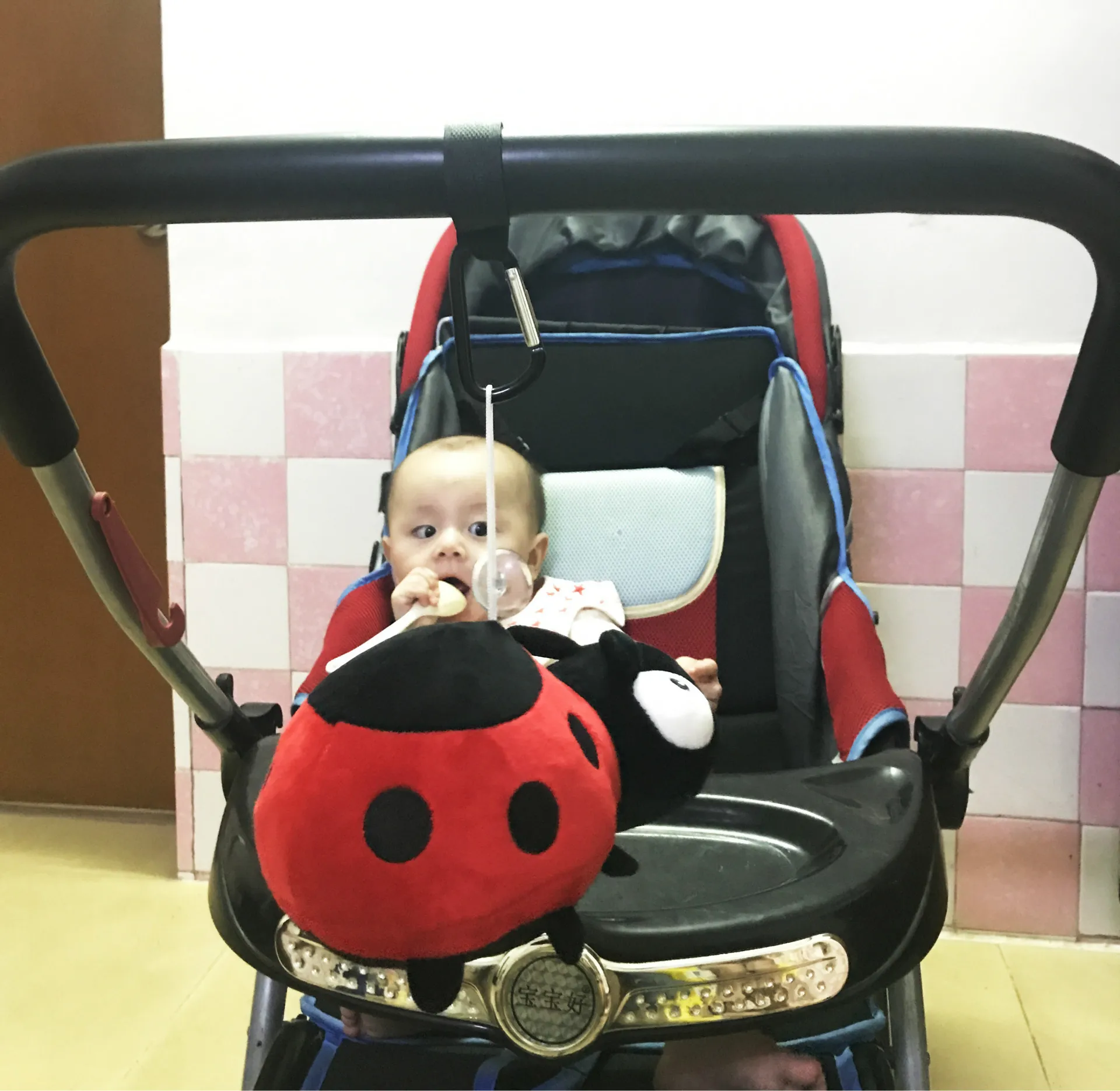 BT-S01 Multi Hook Durable Infant Baby Mummy Hook Carabiner Stroller Length Adjustable for Hanging Bag Reusable Stroller Hook