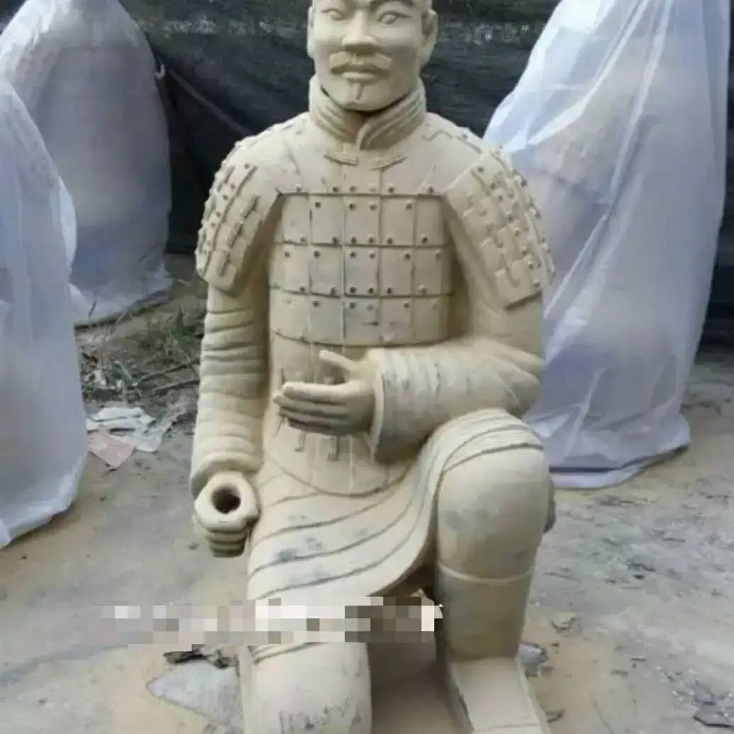 Kneeling Archer-03.jpg