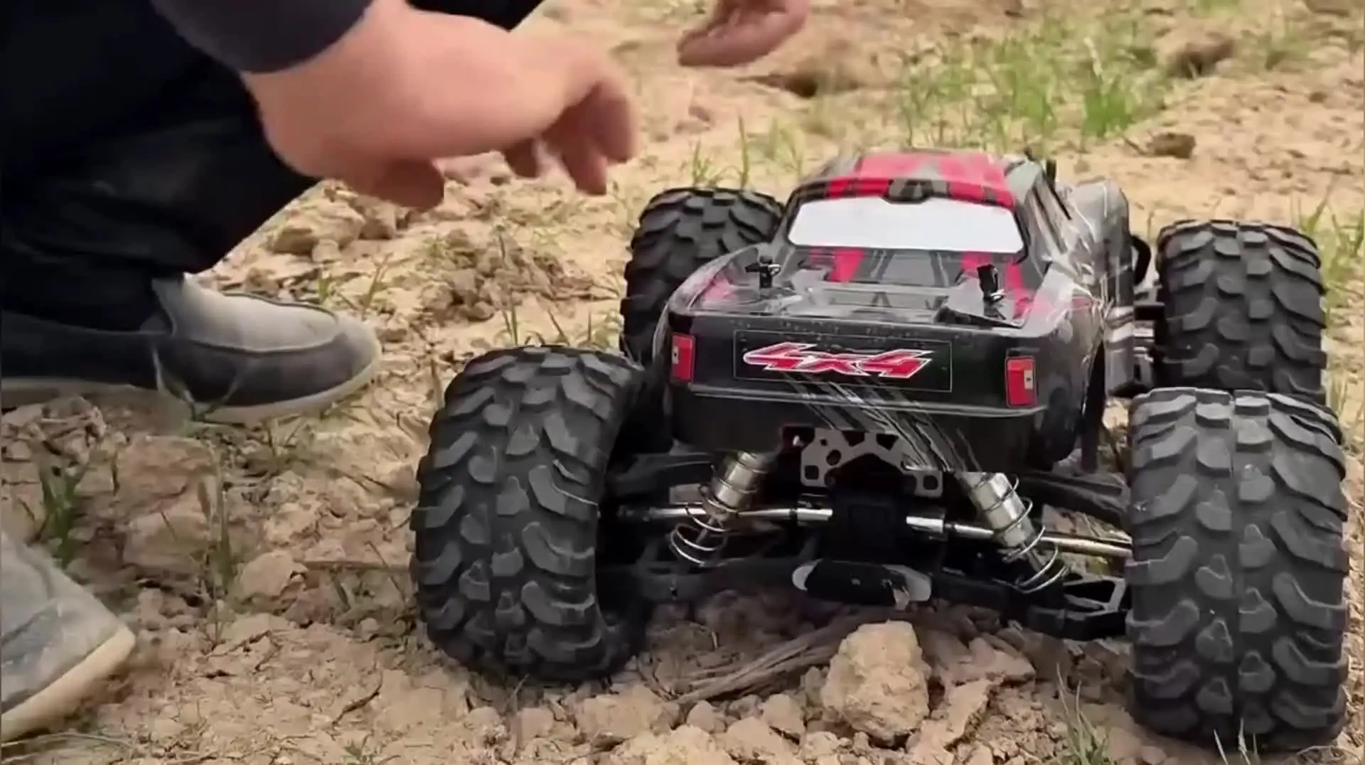 プロ仕様 HOSHI N518 RCカー 4WD 1/8スケール 100km/h RCブラシレス