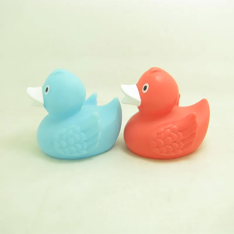 Eco Friendly Colorful New Bath Toy Duck Soft Toy Mini Rubber Duck