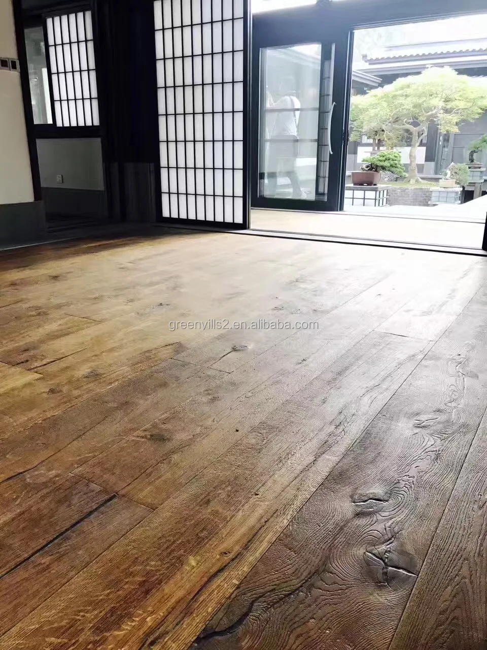 Monegro floor (5).JPG