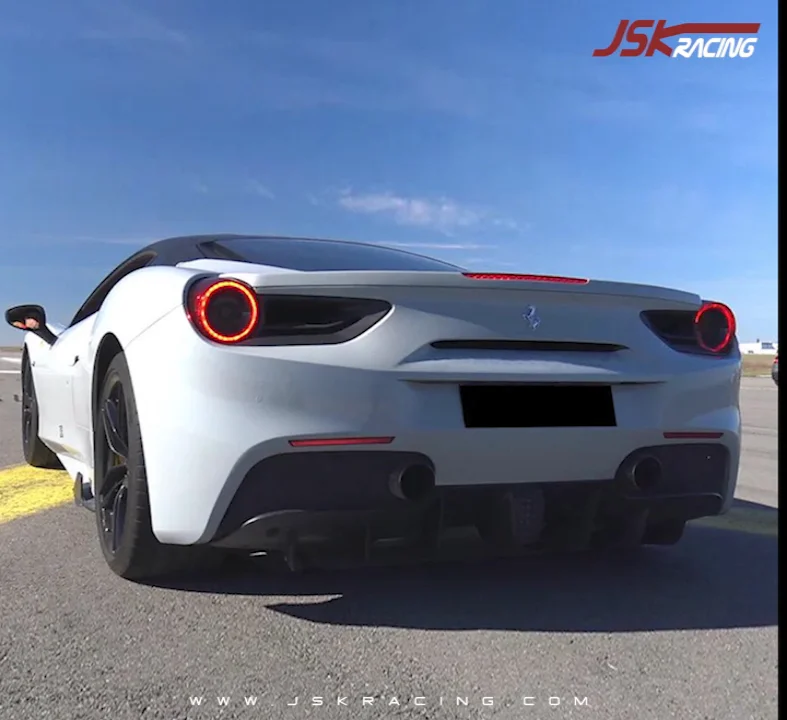 フェラーリ 488 GTB用 (ボディキット) ノビテック スタイル ハーフ