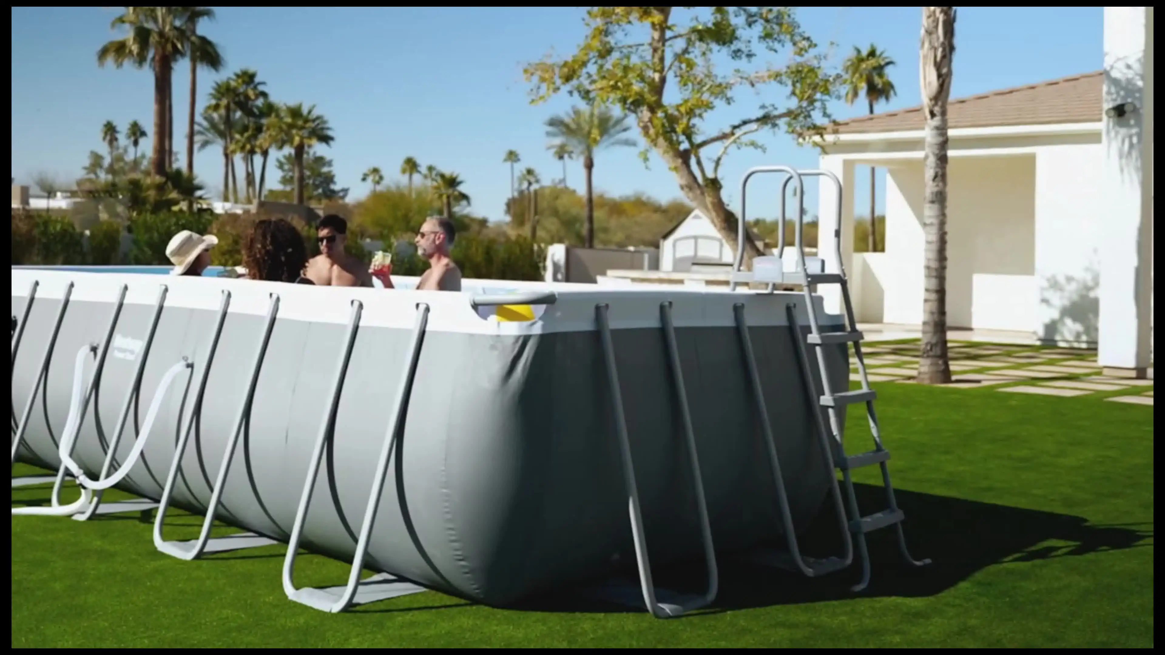 Bestway 56670 4.88m X 2.44m X 1.22m Family Rectangular Water Pool
