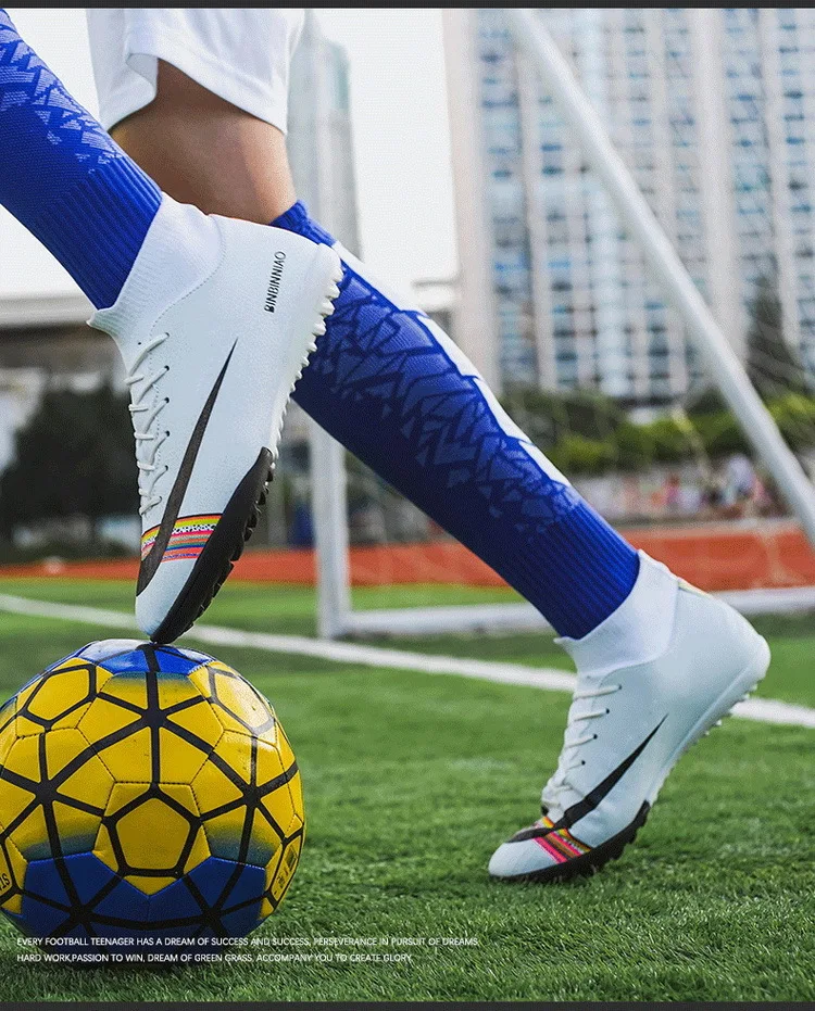 Dripping Spoil his Football Training Shoes Students Outdoor Tf Football Boots And Artificial  Grass Match Long Spike Football Shoes - Buy Tffootball Shoes Football Boots  Shoes Football Shoes Men Football Shoes Soccer Boots Cr7 Football