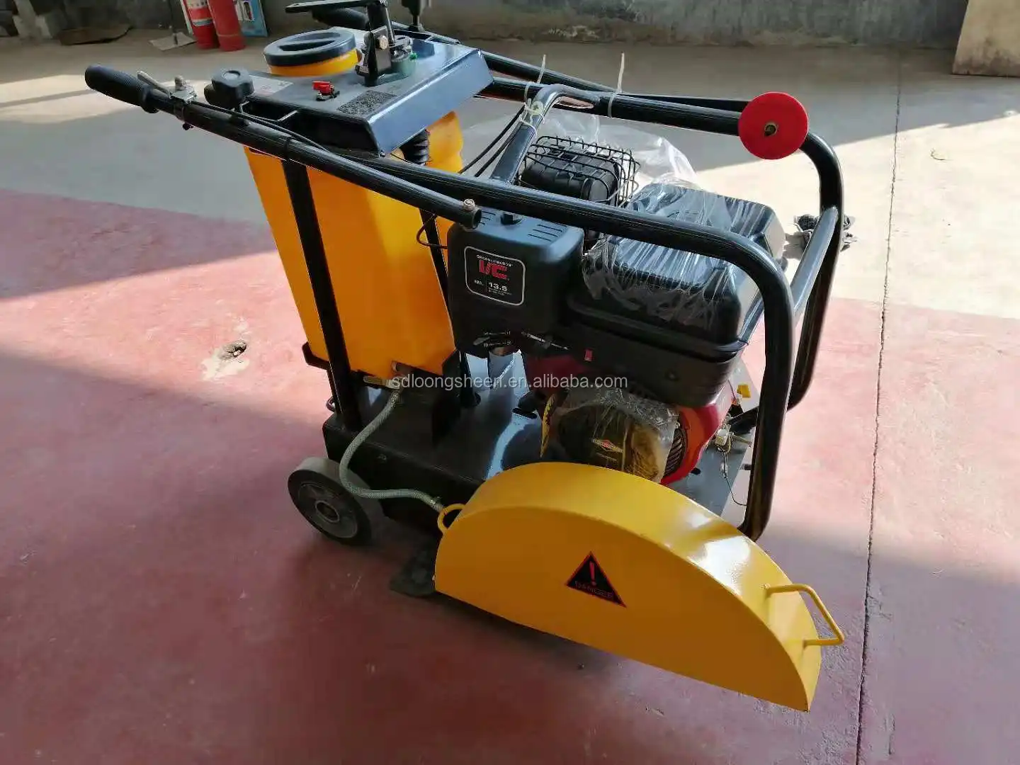 cutting machine.jpg