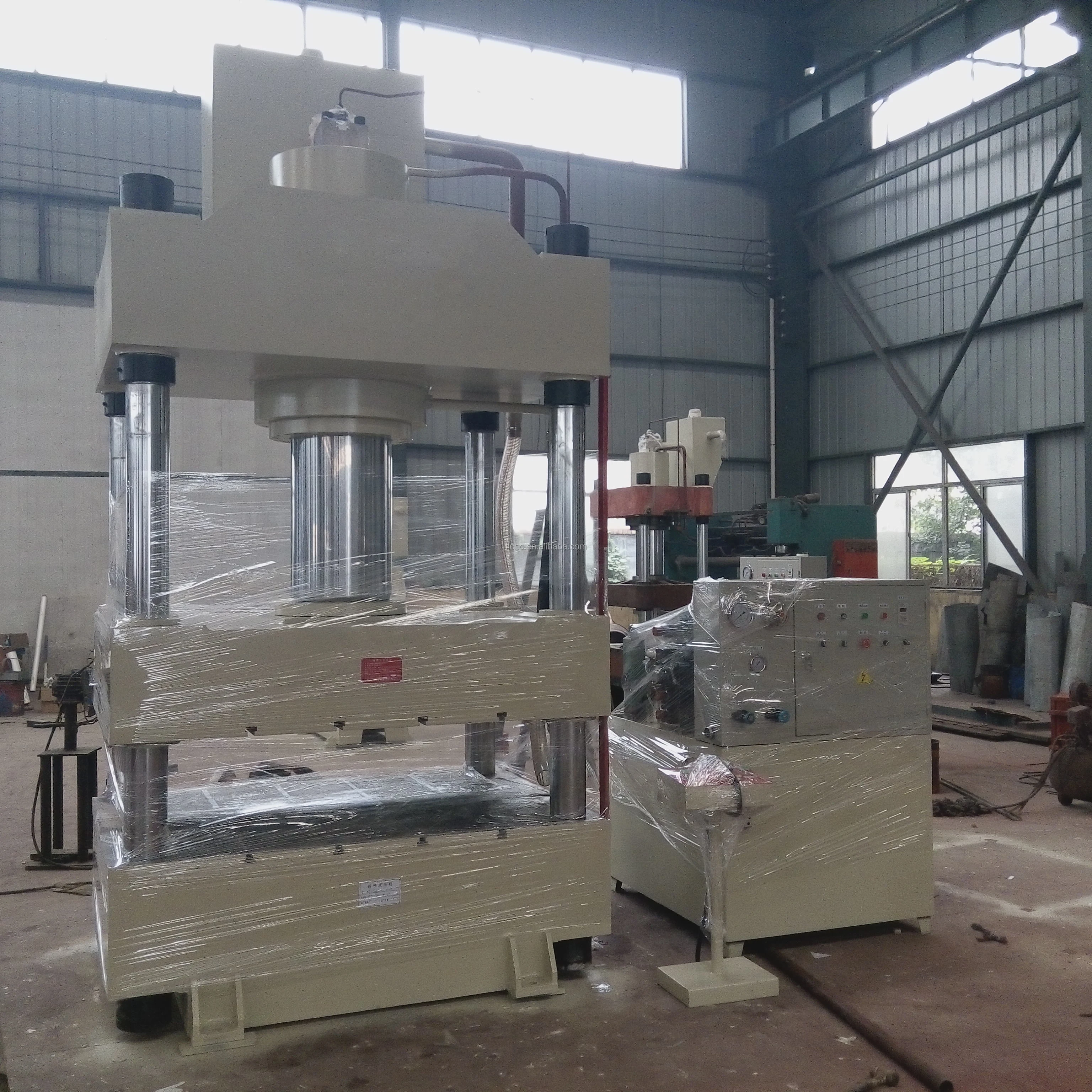 hydraulic press.jpg