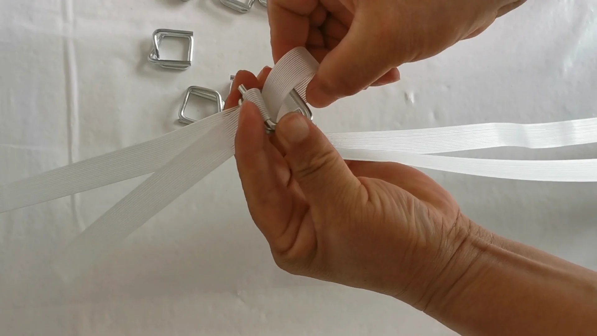 Manual Phosphating Steel Wire Packing Buckle Strapping Buckle Use With