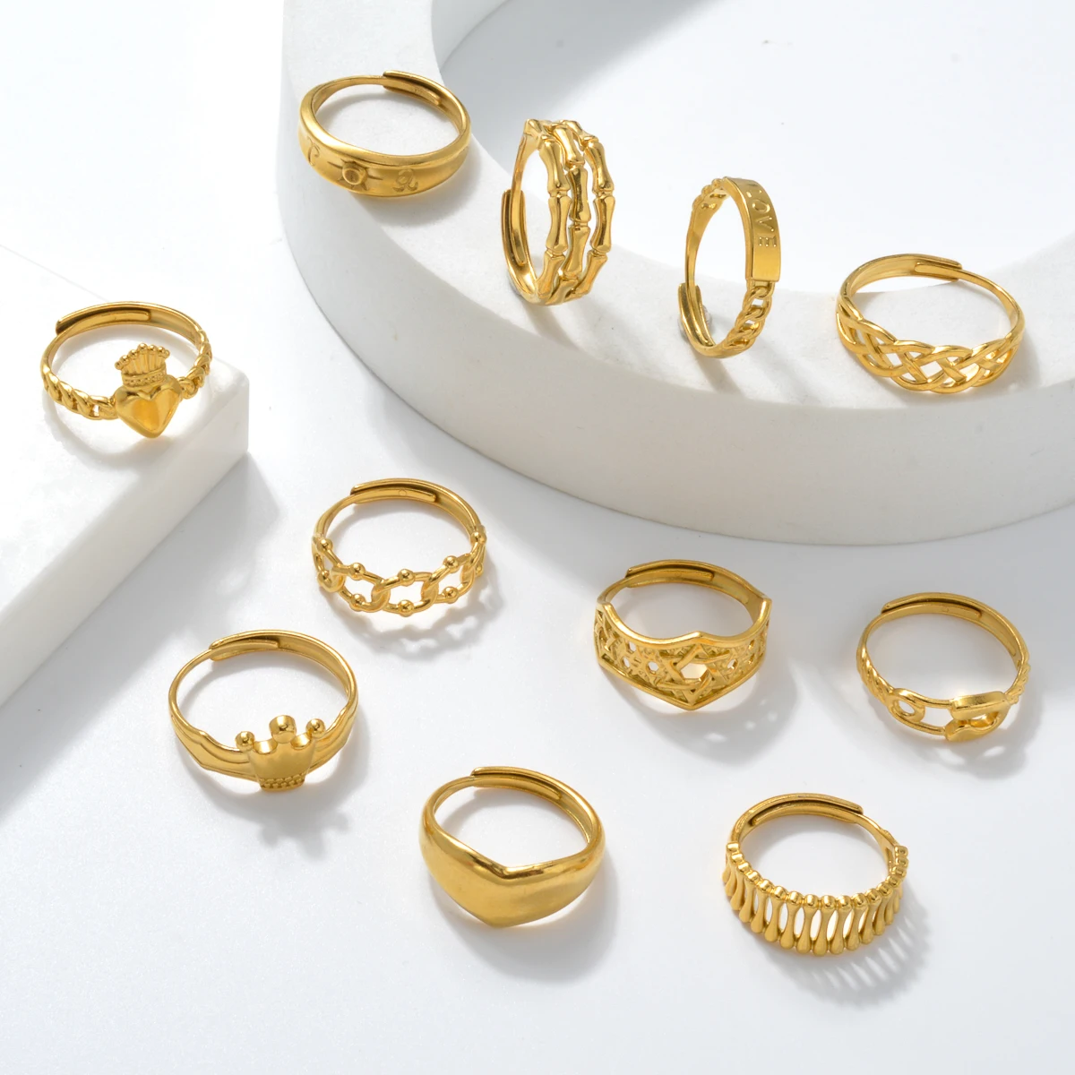 Non Tarnish Waterproof 18k Gold Plated Stainless Steel Snake Adjustable