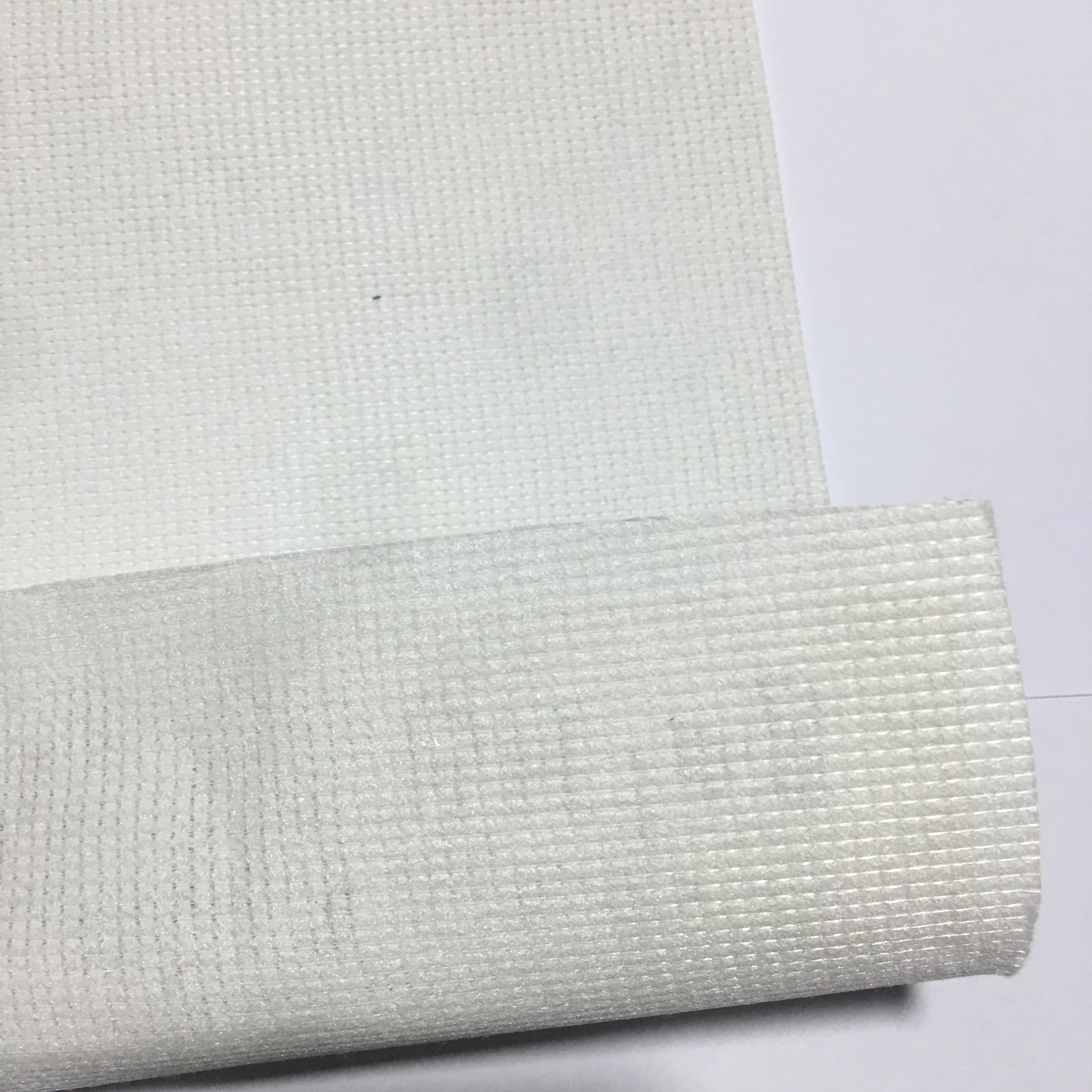 
XCD -- NONWOVEN BH- WHITE AND BLACK 