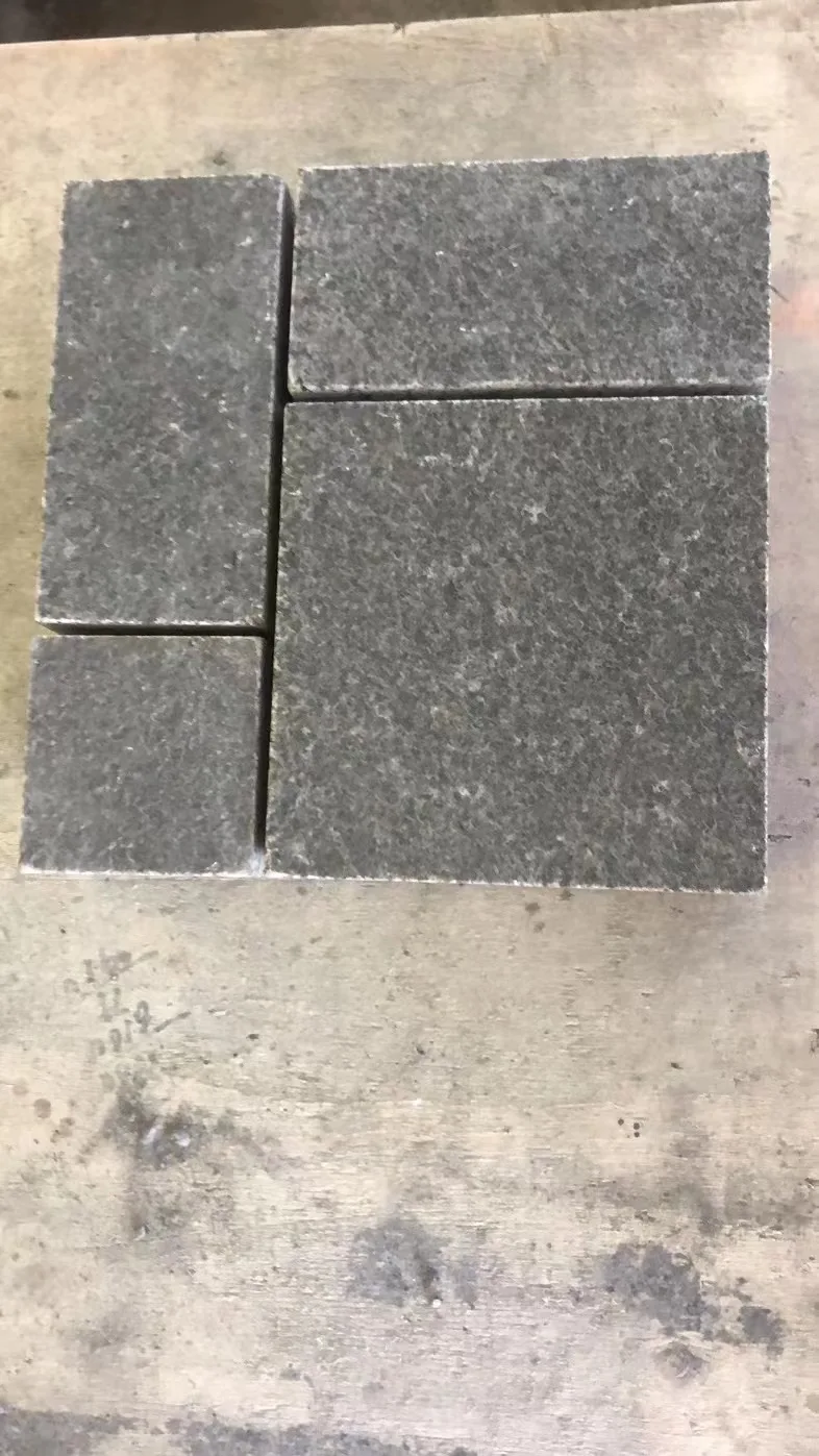 Cheap Outdoor Granite Flamed Pavers Granite Paving Cube Stone factory