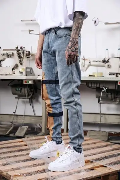 Skinny Stretch Strap Detail Cargo Jeans | boohoo