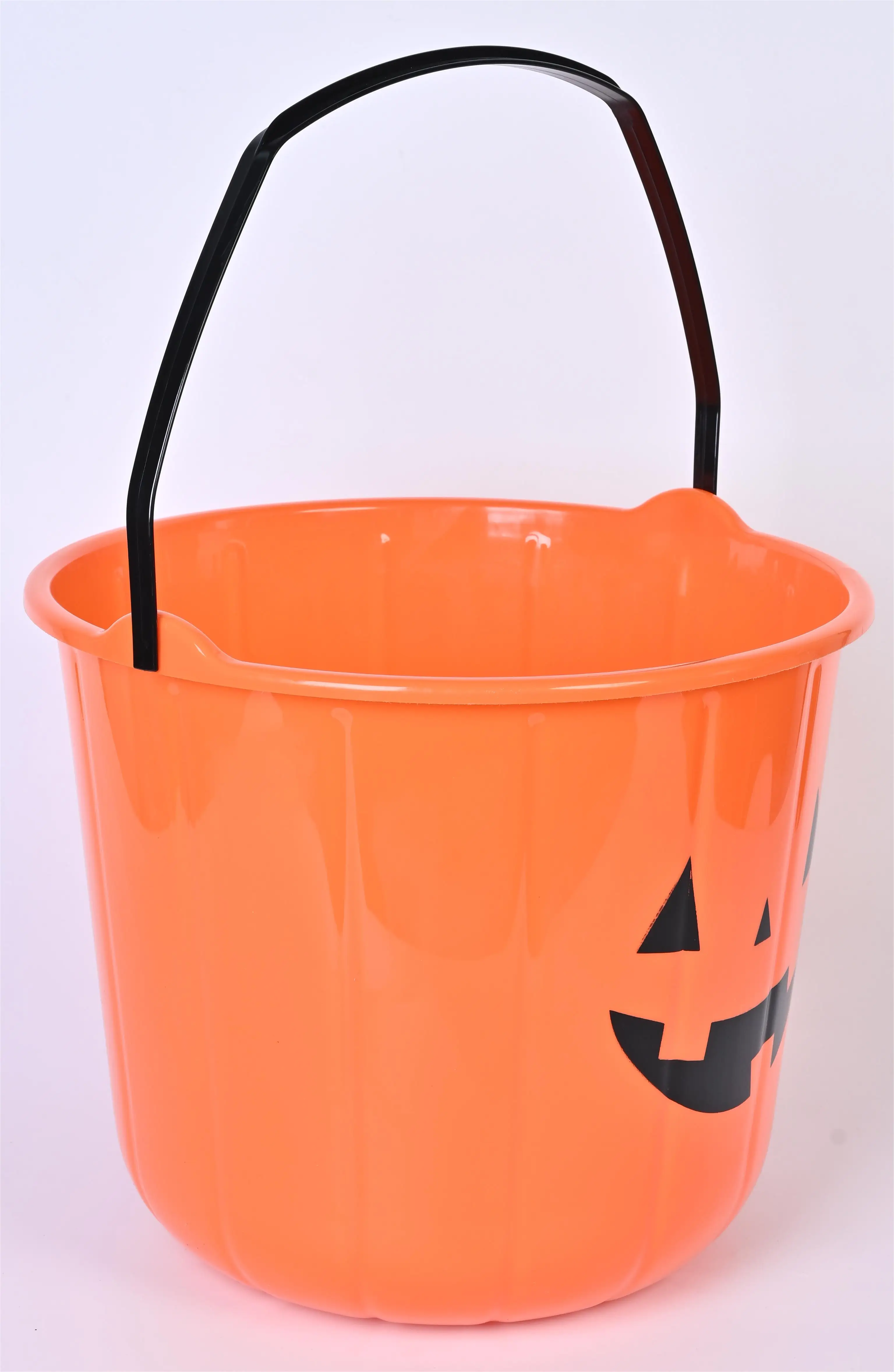 Halloween Portable Plastic Buckets Candy Pails Trick Or Treat Basket