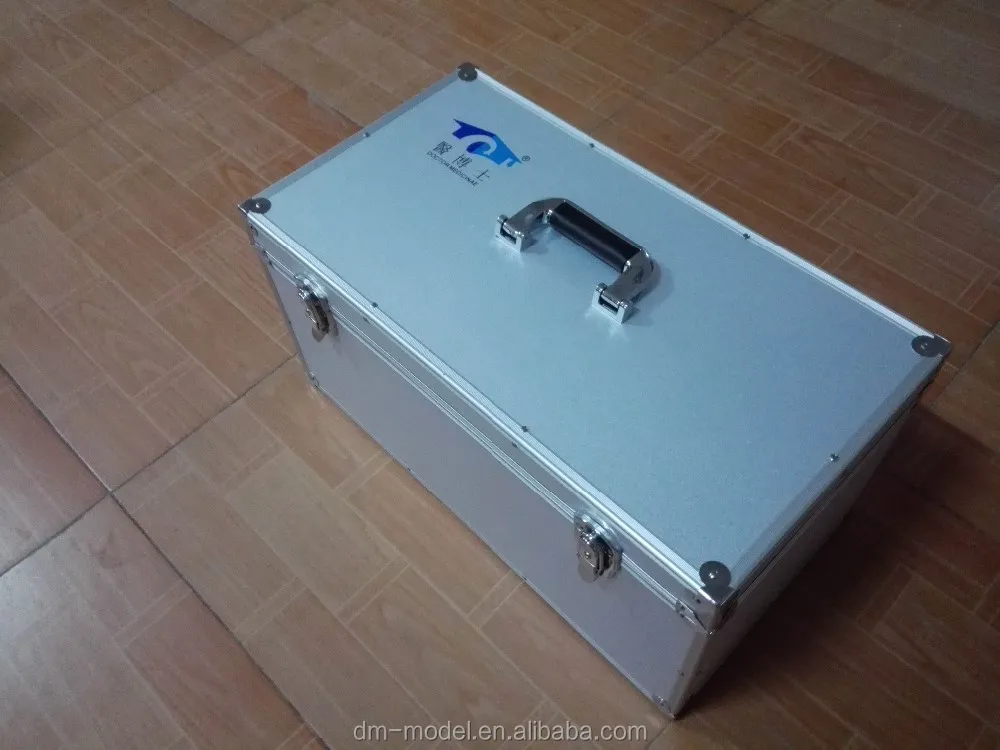suit case.jpg