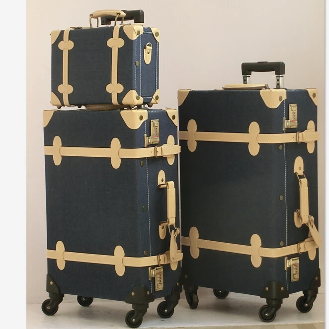 wooden trunk set.jpg