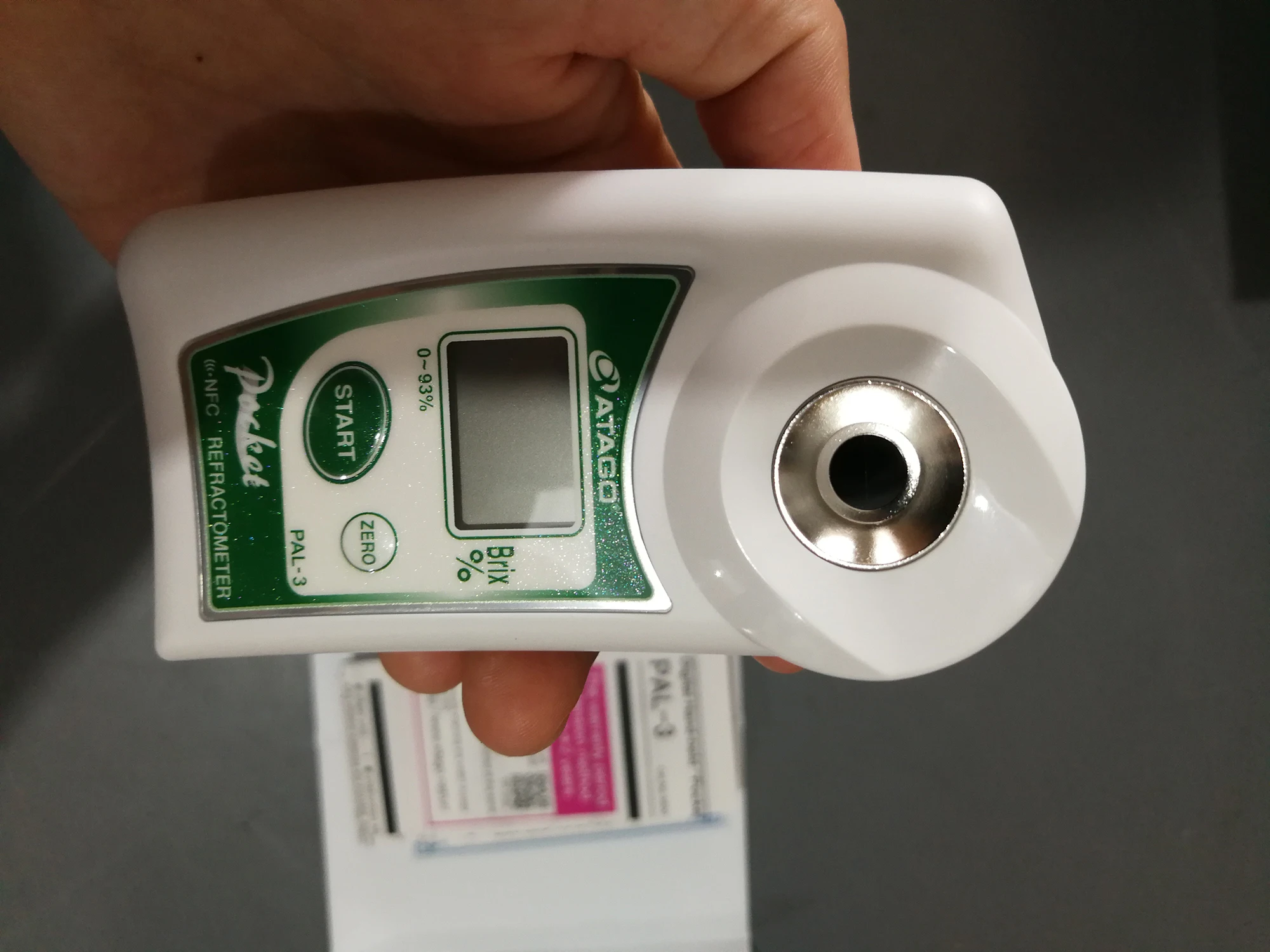 PAL-Urea Digital Atago refractometer (polarimeter) hand held "Pocket" auto refractometer 0-55% 0.3%