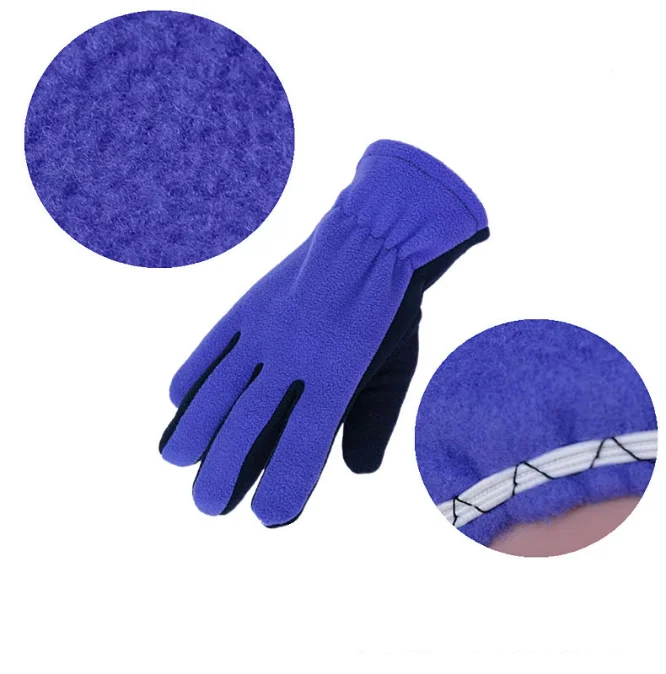 Polar fleece gloves (2).png