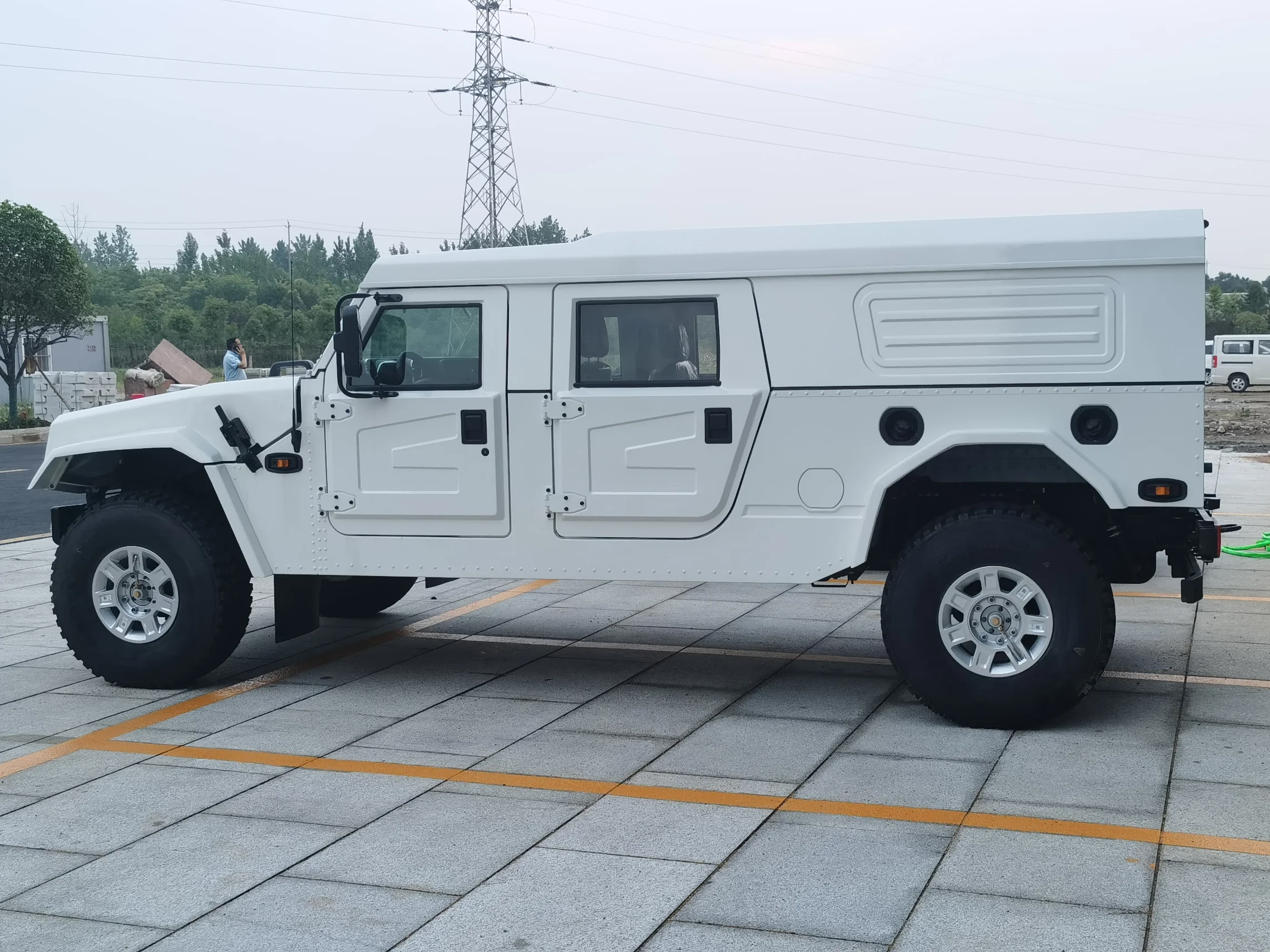 China Dfms Hq All Terrain 4x4 Off Road Vehicle Suv New Car Pickup Truck ...