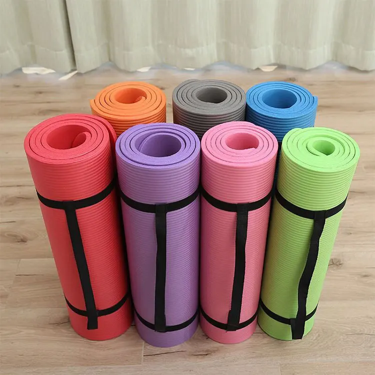
Manufacturers directly sell high-quality easy to clean and carry professional fitness NBR yoga mats 