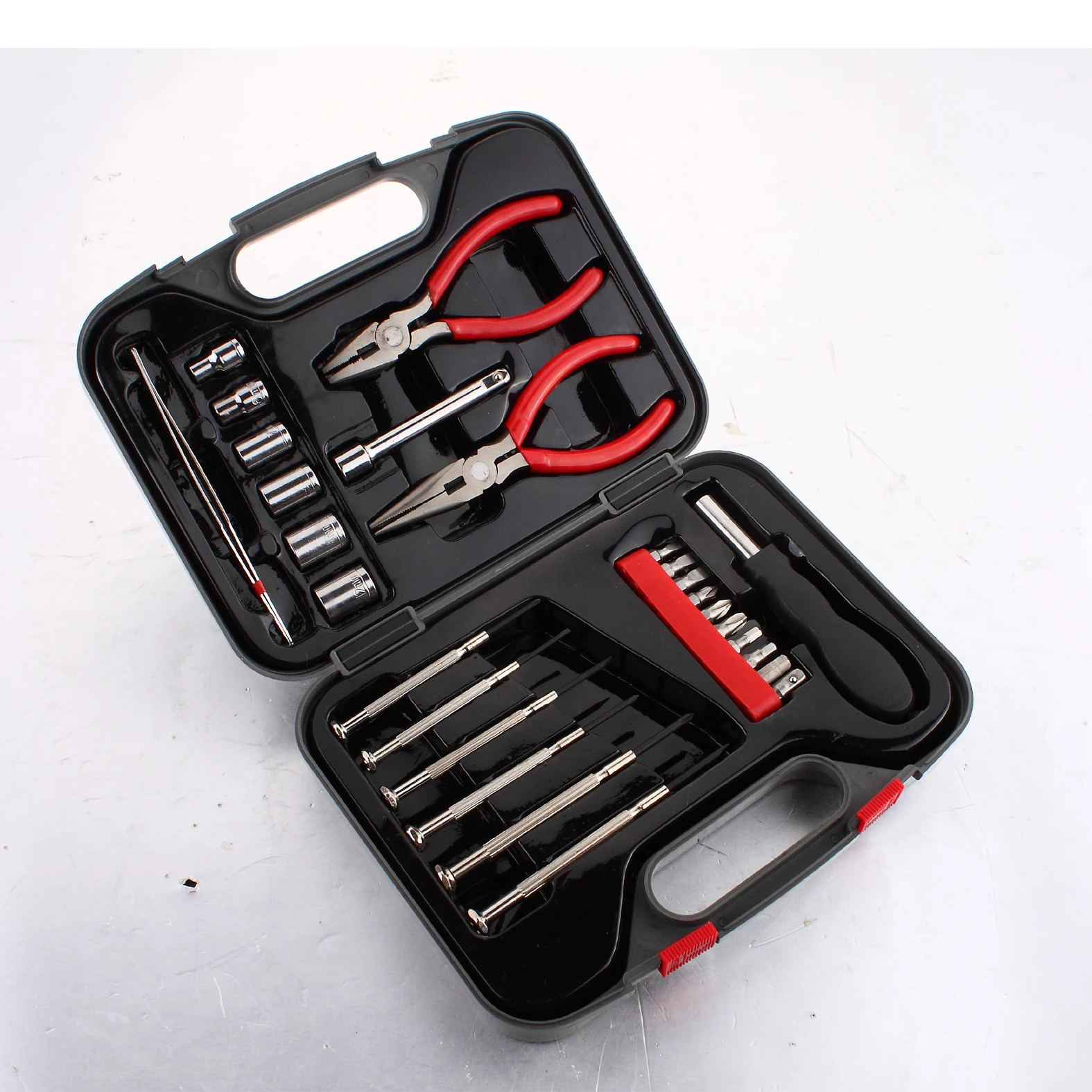 Cheaper Small Household Hand Tool Set Including Sockets And Screwdriver