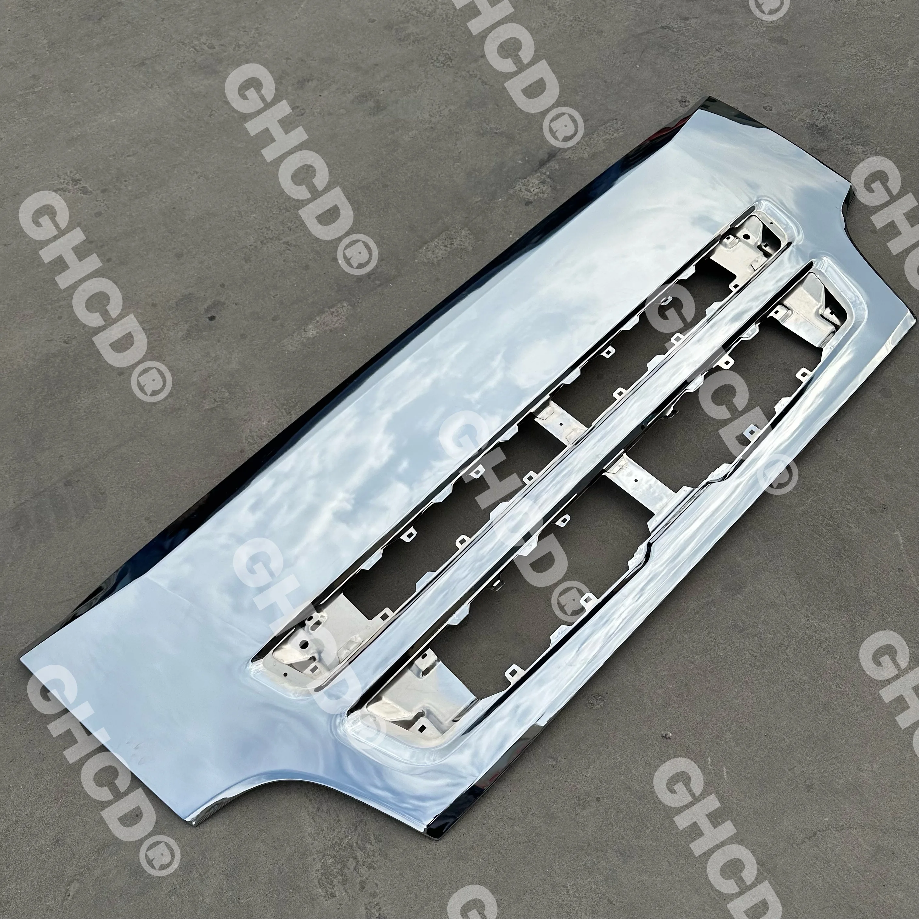 nissan plastic material new condition-4