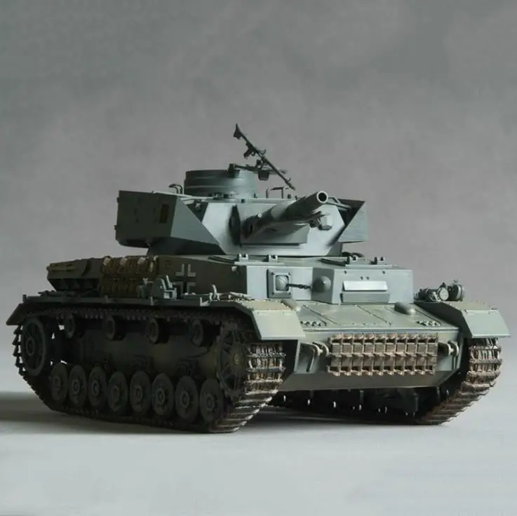 different sized military tank models