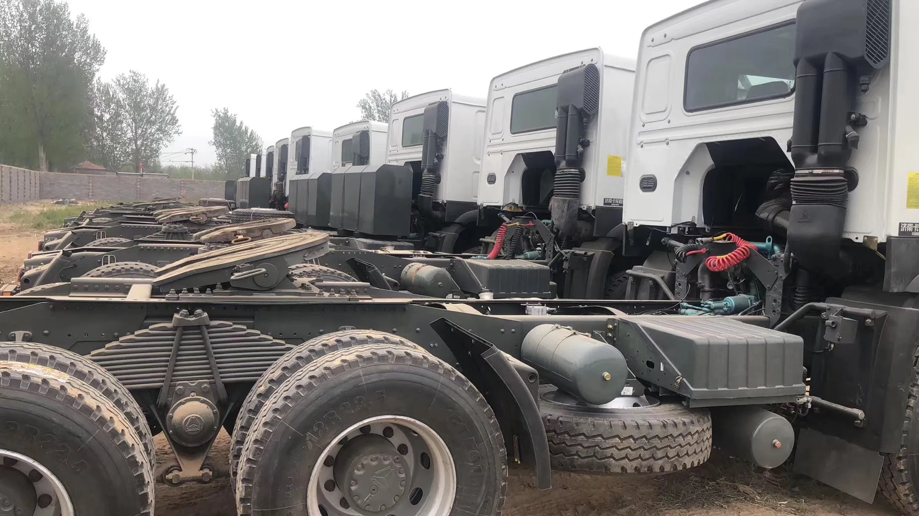 使用但完好375hp howo拖拉机卡车半挂车