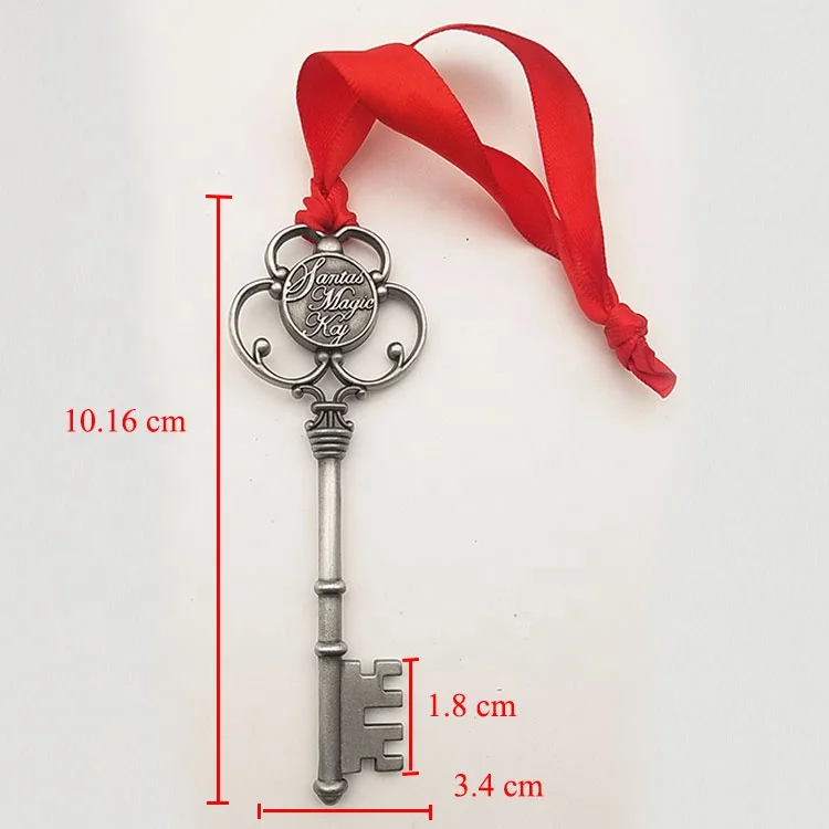 Creative stylish Santa style antique plating souvenir gift key for family