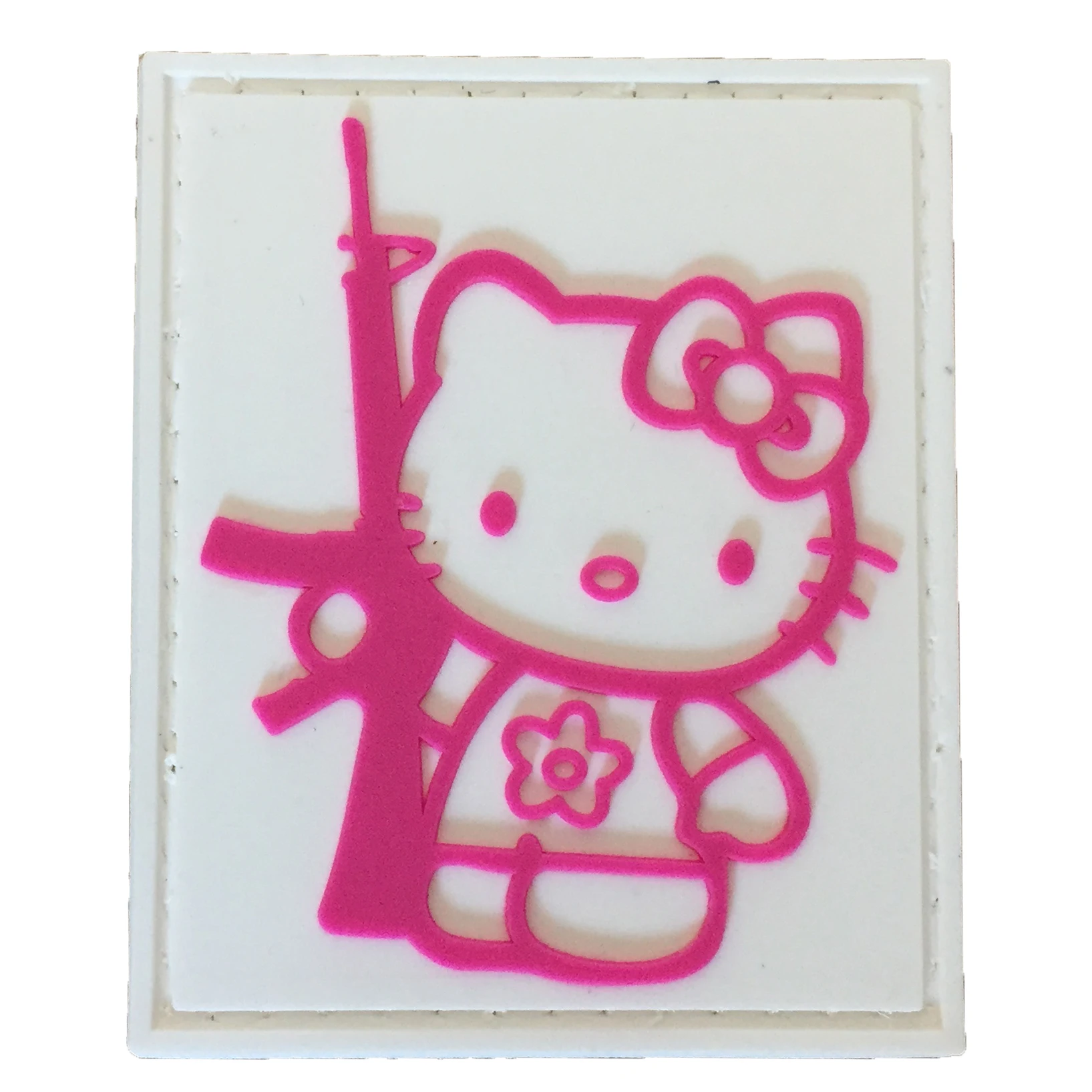 Патч hello kitty. Хеллоу Кити с пи толетом. Хелоукити с письалетом. Нашивка Хелло Китти. Hello Kitty Шеврон.