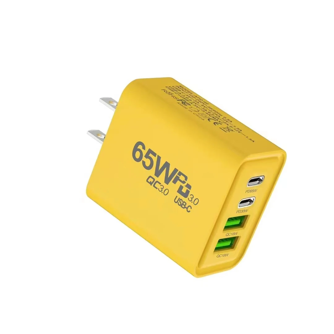 Multifunctional Travel Adapter With 4 Ports - 2 USB & 2 Type C, Universal US/EU/UK/AU Plug