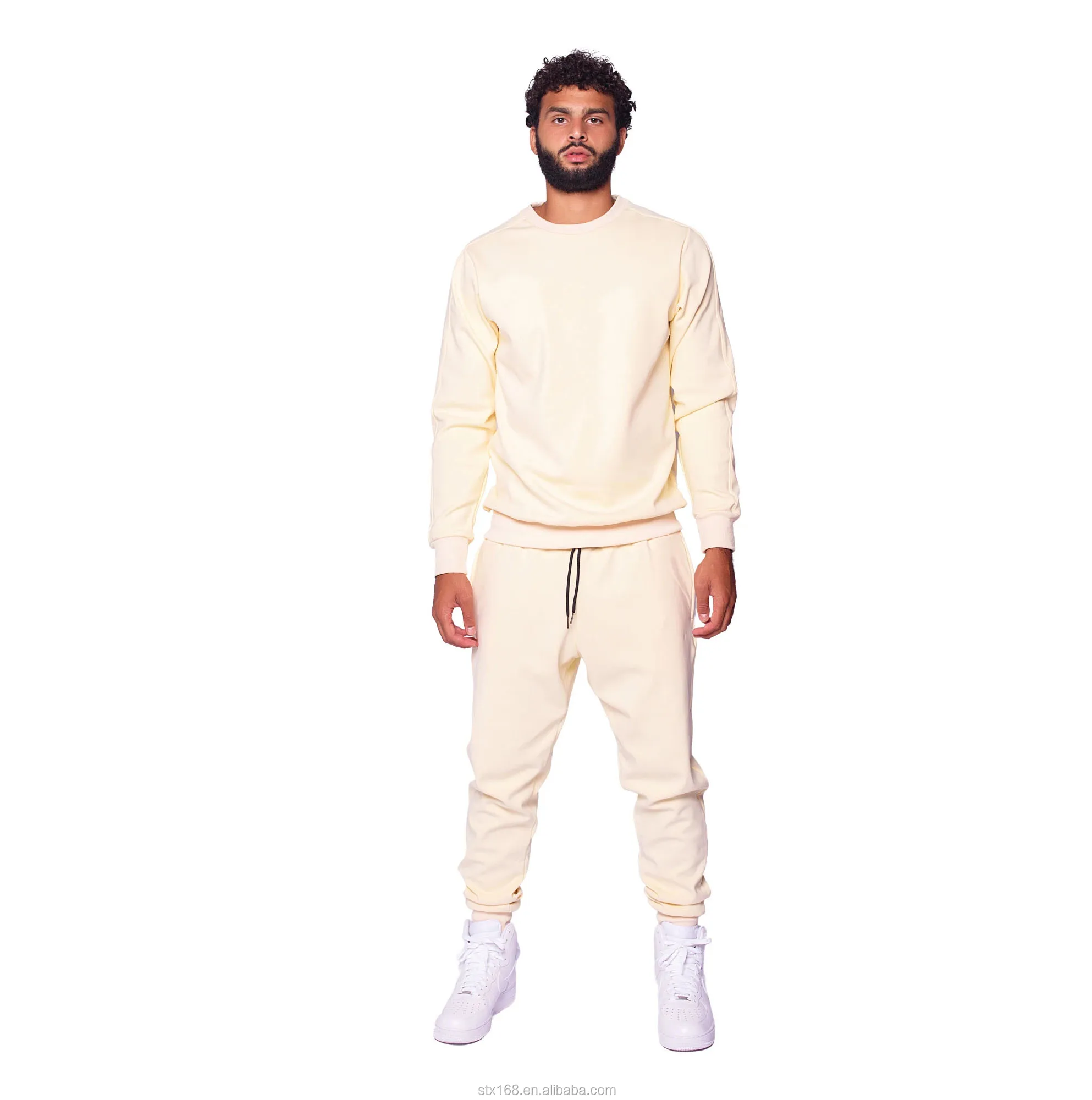 activewear tracksuit