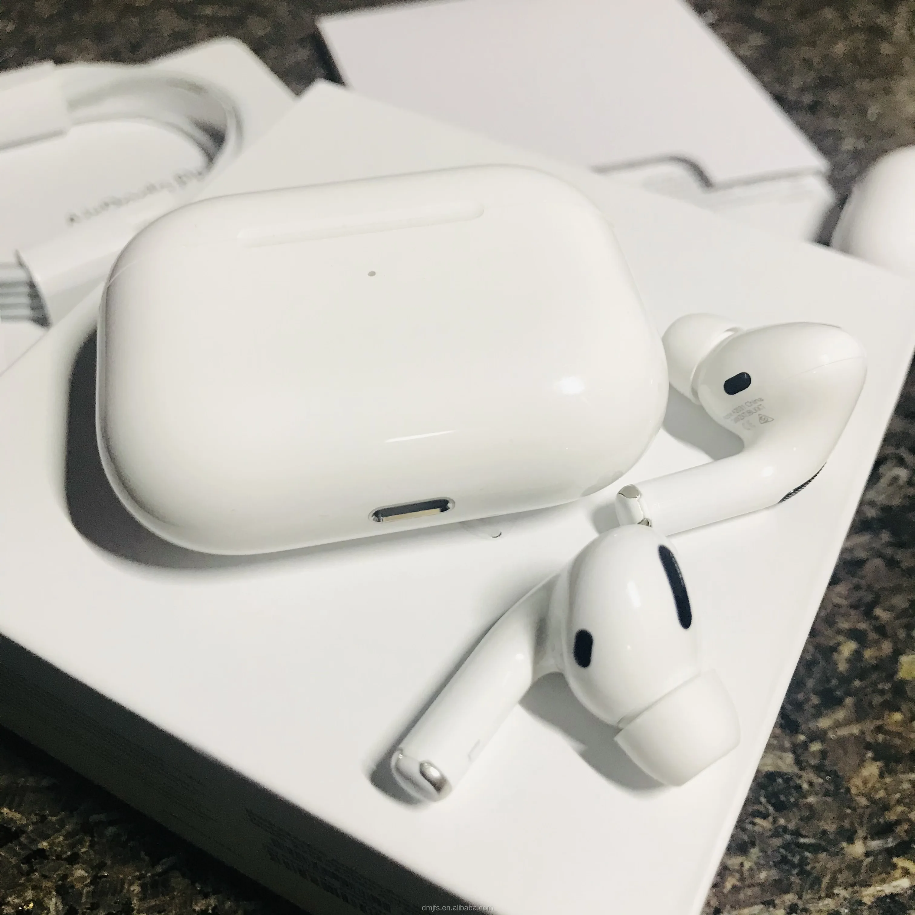 gps airpods