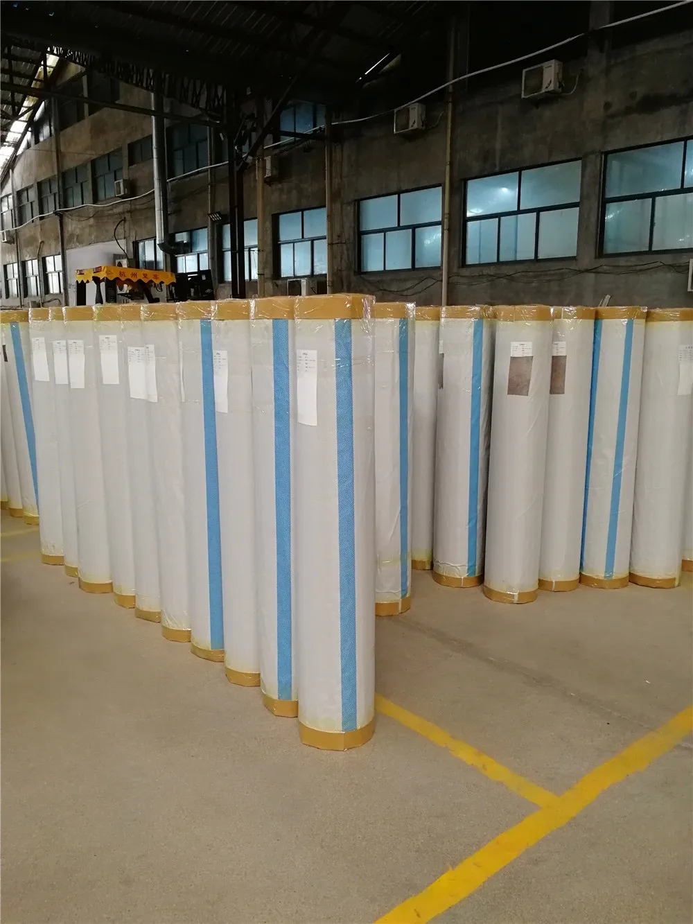 用于pvc 型材的良好印刷图案复合膜