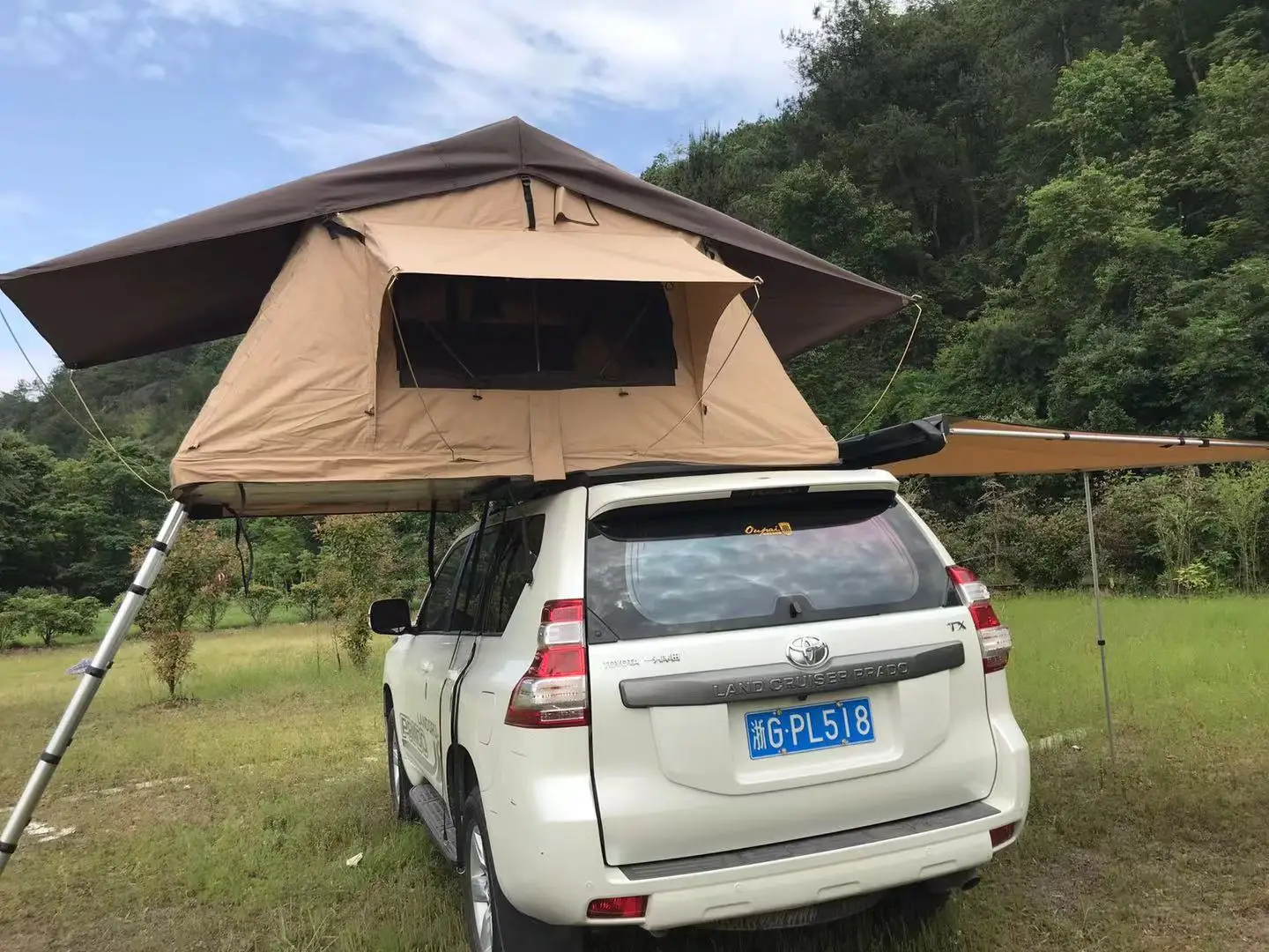 可摺疊汽車露營屋頂帳篷