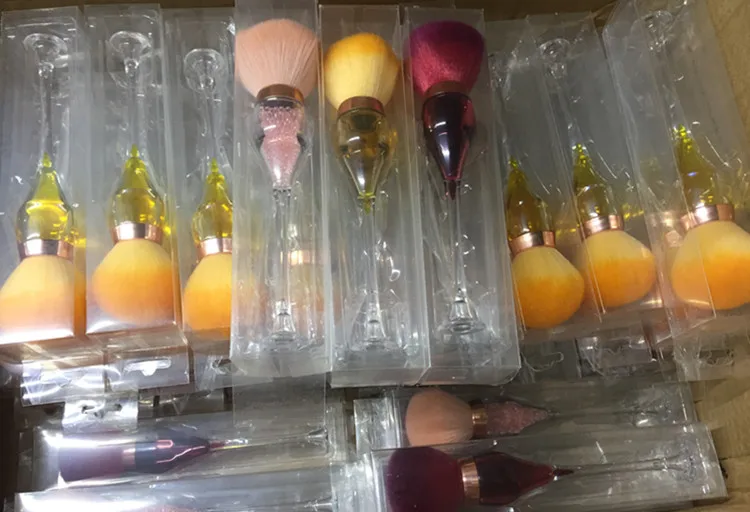 Makeup brush picture_.jpg