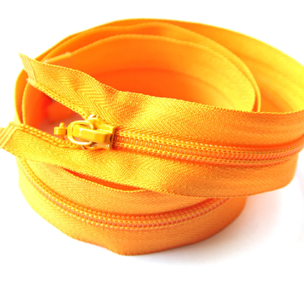 
Auto lock Orange 20 cm Open End 5# Nylon Zipper for Garment and Shoes 