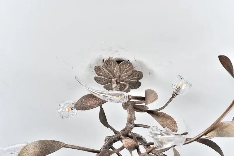 MEEROSEE Garlanded Ceiling Sprig Flowers Leaves Pendant Light Gold Copper Pendant Lights Lamps Garden Wedding Chandelier MD87008