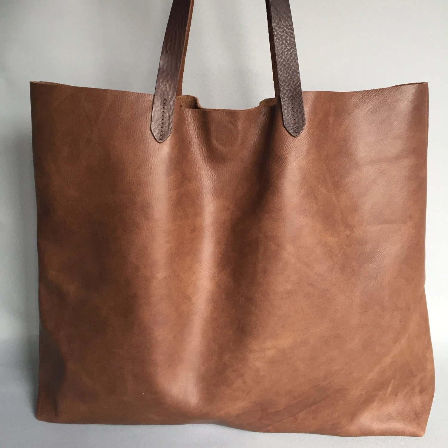 plain leather tote bag