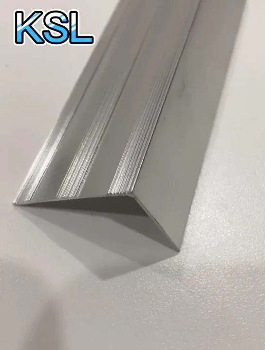 Black Polished Stair Nosing Stainless Steel Metal Edging For Stairs