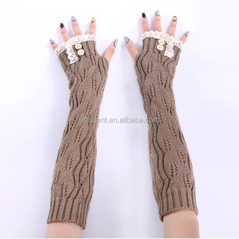 fingerless ruffle gloves