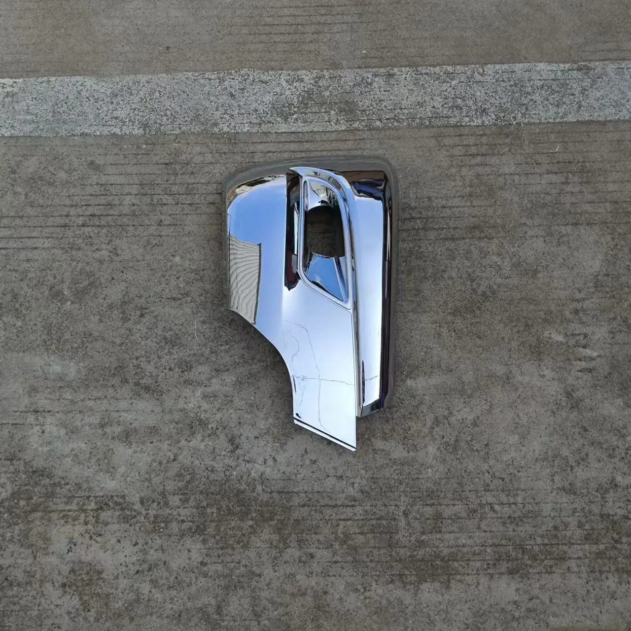 product ghcd high quality japanese truck mitsubish canter new chrome plated corner panel made of plastic for year 2020 vehicles-1