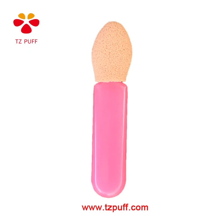 eyeshadow sponge applicator