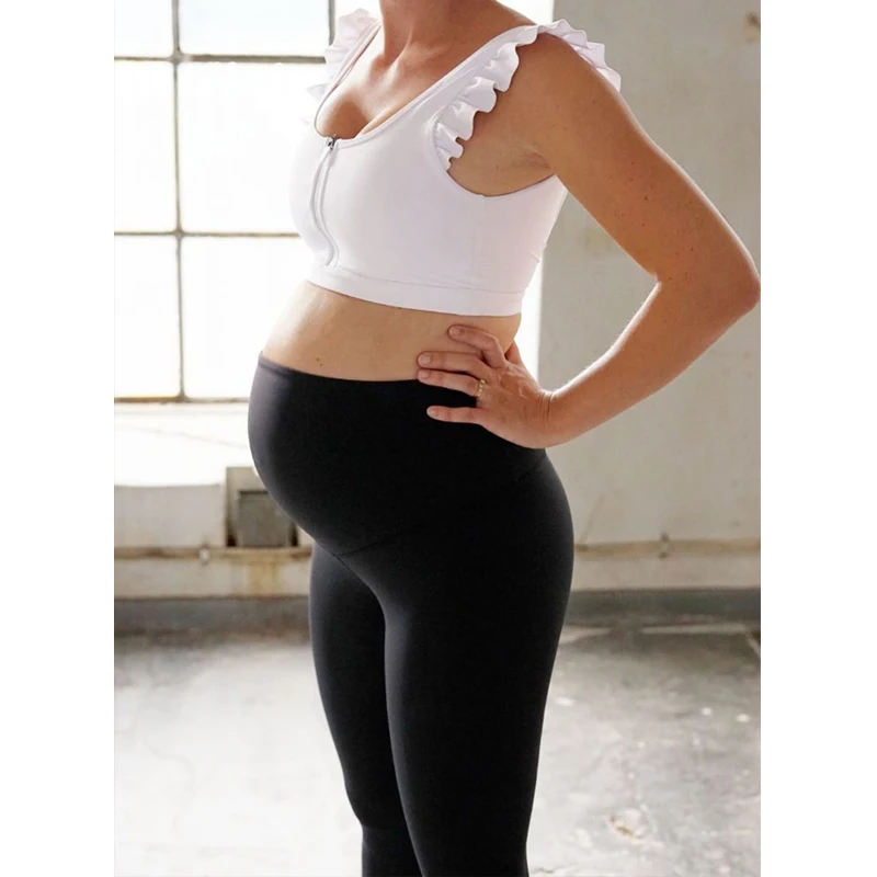 tight yoga pants during pregnancy