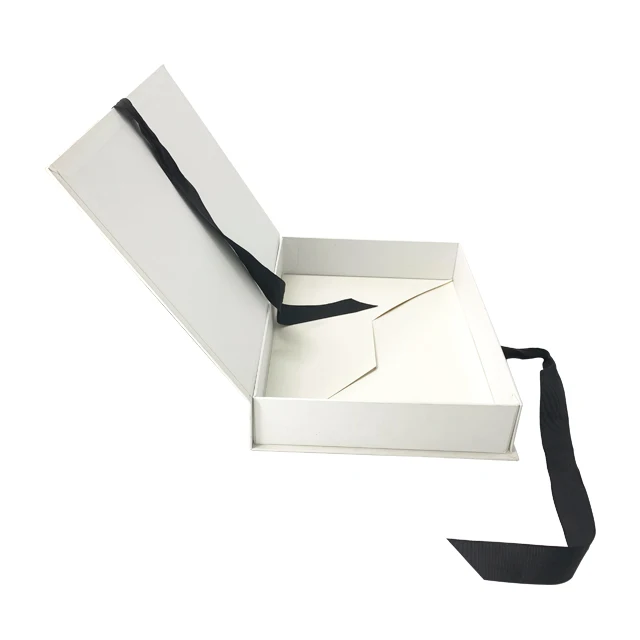 Wholesale Direct Factory Fashionable looking paper board packaging box for bedding set