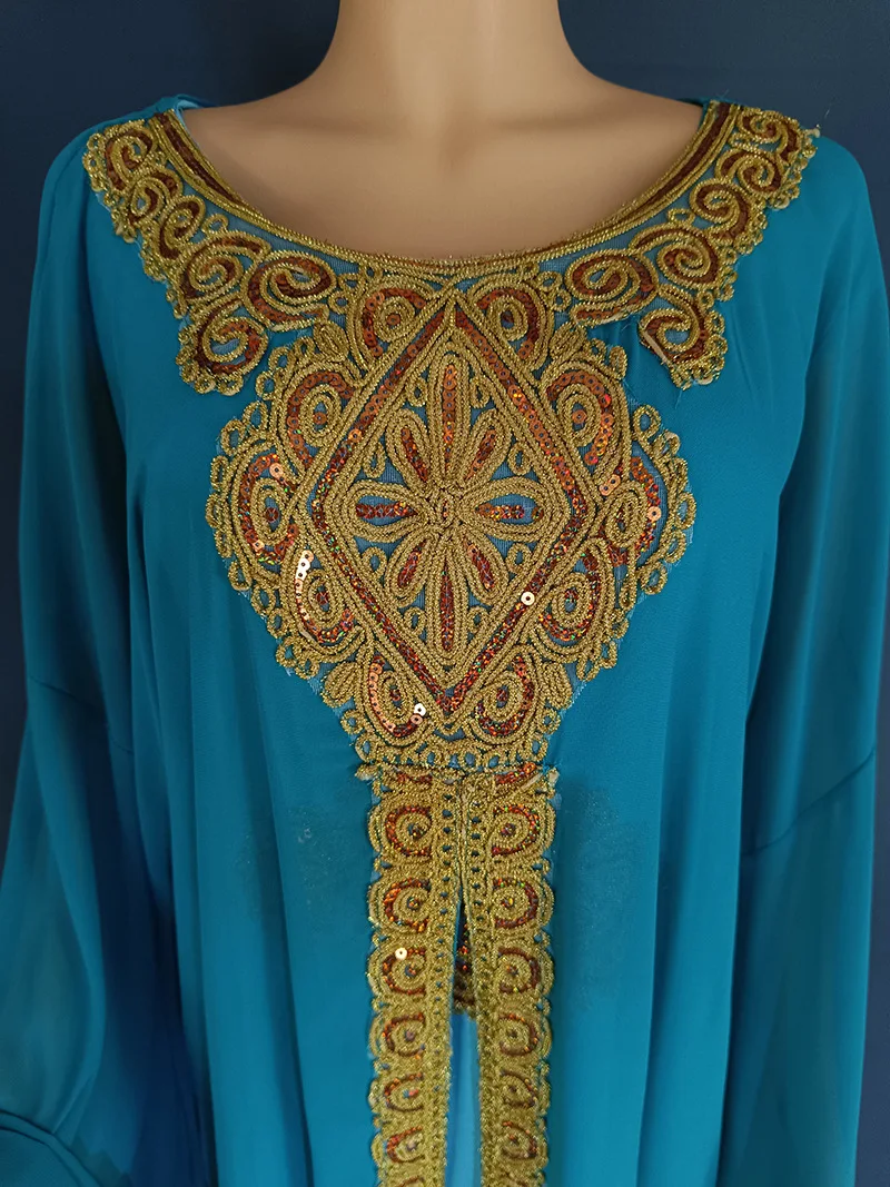 Abaya Traditionnelle et Ethnique, Robe Longue Élégante de Luxe pour Femme Musulmane Grossiste Turquie