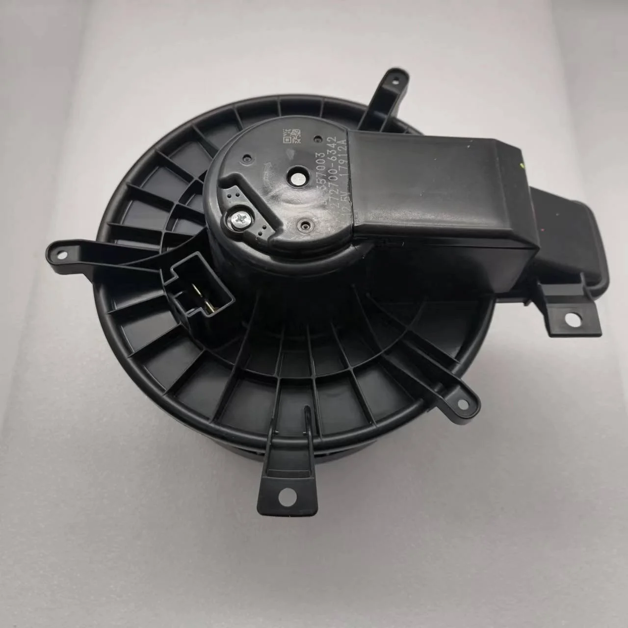 Automotive Air Conditioning Blower,Motor Fan Heat Blower Oem 673000088