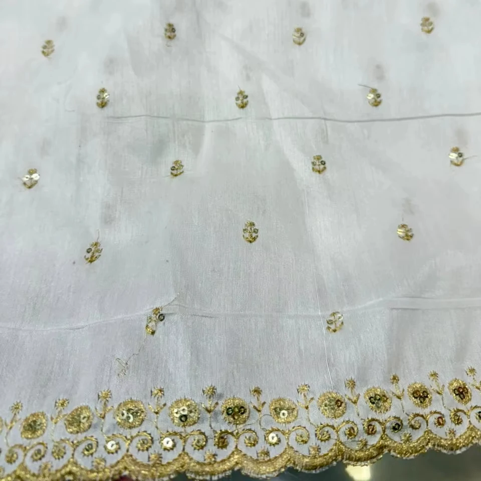 Beautiful mono banglory border butti design fabric finish suitable for ...