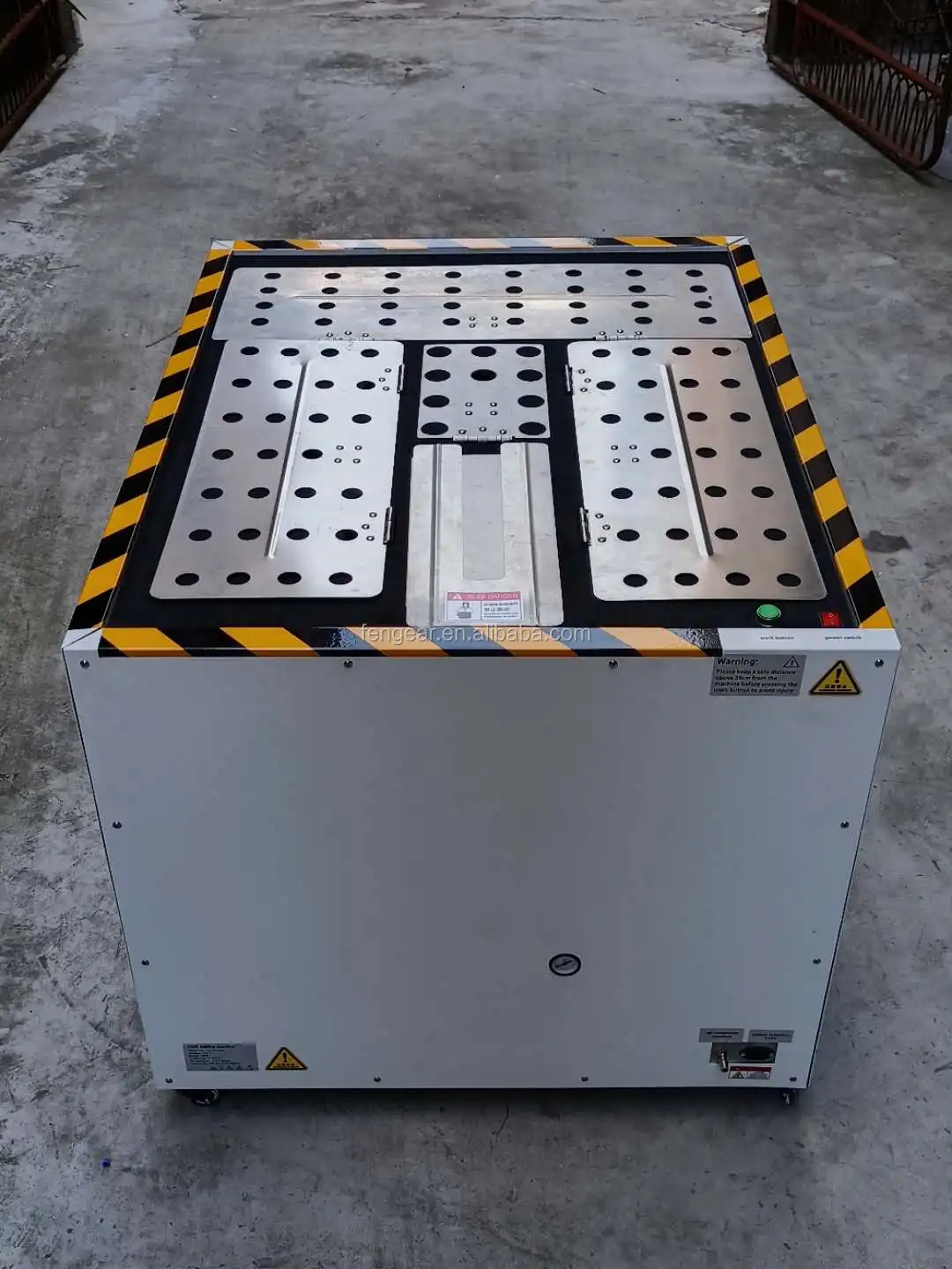 Laundry Folder & Automatic Jeans Clothes Tshirt Garment Folding