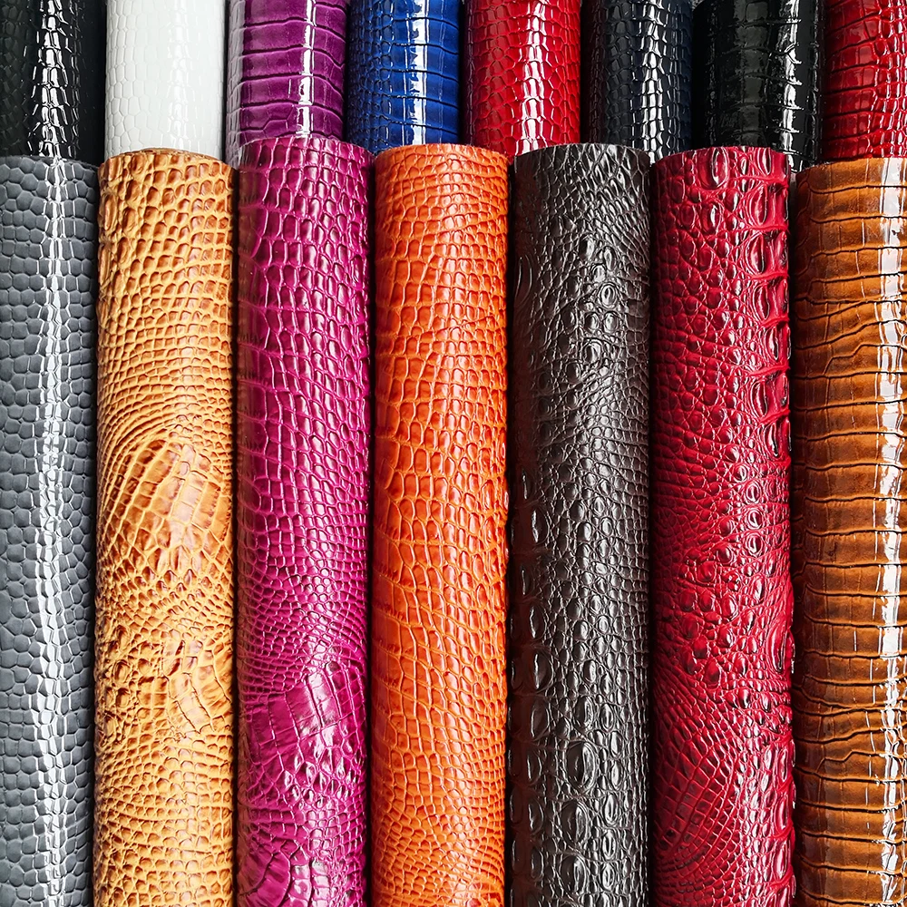 2020 流行时尚压花合成乙烯基pvc皮革面料鳄鱼纹仿皮鞋子袋